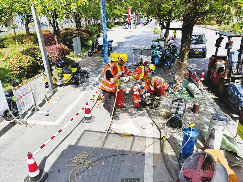  巢湖UV-CIPP紫外光固化修复